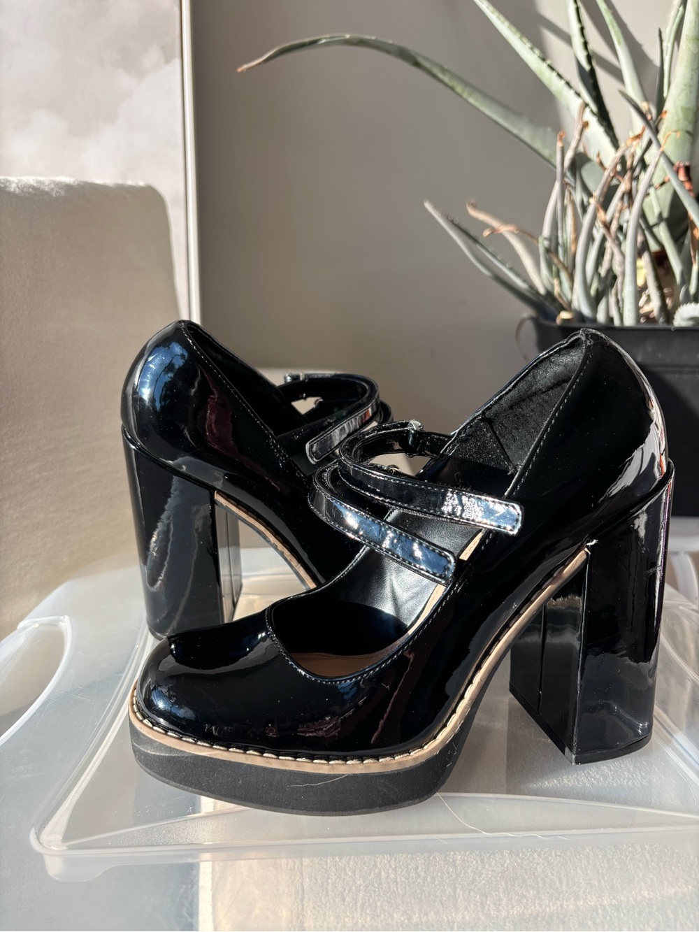 Steve Madden Black Patent Platform Mary Jane Heels